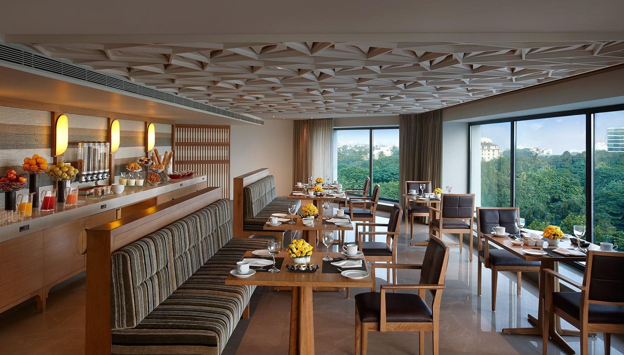 Crowne Plaza Chennai Adyar Park, An Ihg Hotel Exteriér fotografie The Park, Hyderabad